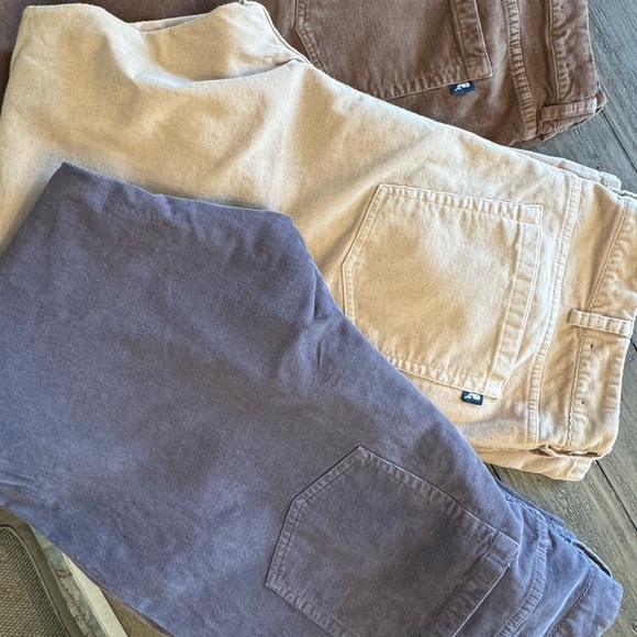 Set of 3 Vineyard Vines Men’s 42x32 pants. - Picture 5 of 8